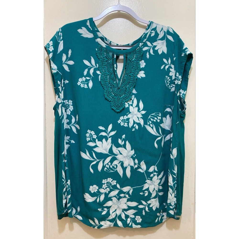 Daniel Rainn Women Top 3X Teal Blue Green White Floral Crochet Keyhole Trim Boho